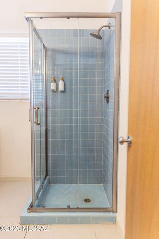 7041 E Hawthorne Street, Tucson, AZ 85710