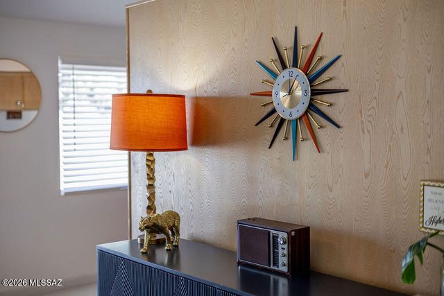 7041 E Hawthorne Street, Tucson, AZ 85710