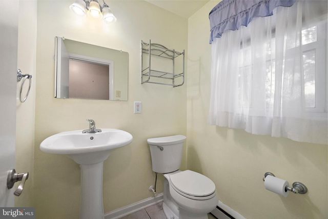 1115 MILLTOWN RD, Wilmington, DE 19808