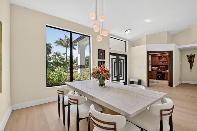 13399 Doubletree Circle, Wellington, FL 33414
