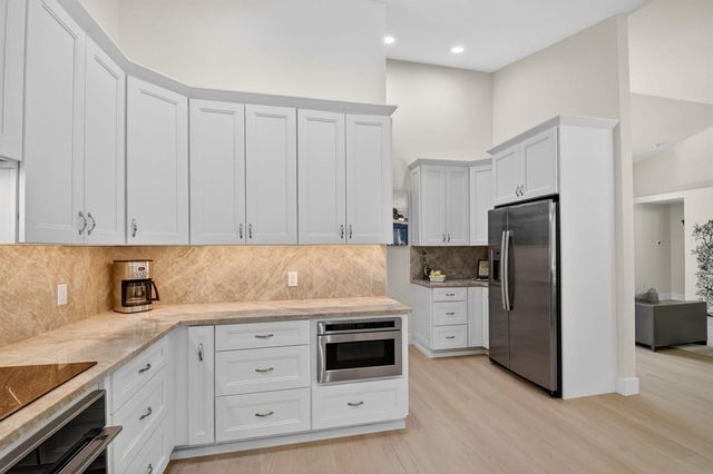 13399 Doubletree Circle, Wellington, FL 33414