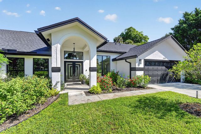 13399 Doubletree Circle, Wellington, FL 33414