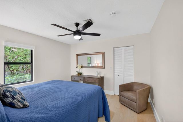 13399 Doubletree Circle, Wellington, FL 33414