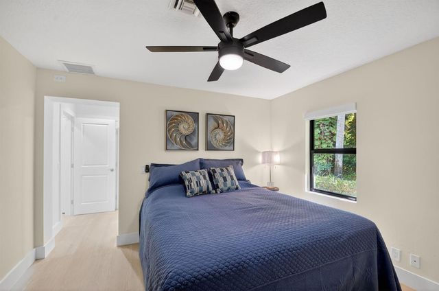 13399 Doubletree Circle, Wellington, FL 33414
