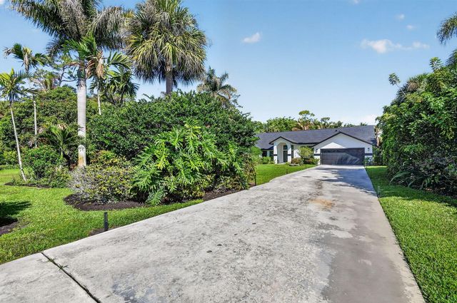 13399 Doubletree Circle, Wellington, FL 33414