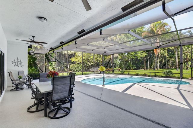 13399 Doubletree Circle, Wellington, FL 33414