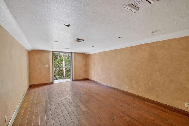 13399 Doubletree Circle, Wellington, FL 33414