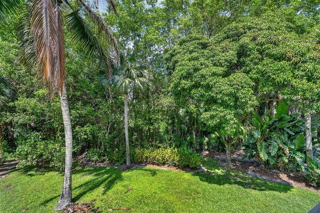 13399 Doubletree Circle, Wellington, FL 33414
