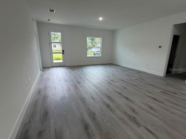 7980 N PITCAIRN WAY, Citrus Springs, FL 34434