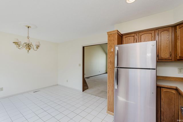 1805 Twin Oaks Lane, Lafayette, IN 47905