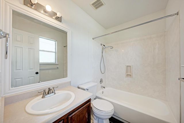 13124 Winecup Mallow TRL, Elgin, TX 78621