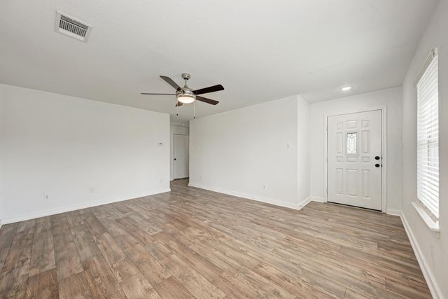 13124 Winecup Mallow TRL, Elgin, TX 78621