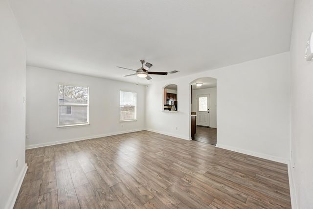 13124 Winecup Mallow TRL, Elgin, TX 78621