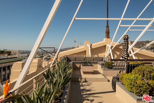 6253 HOLLYWOOD Boulevard 1201, Los Angeles, CA 90028