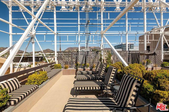 6253 HOLLYWOOD Boulevard 1201, Los Angeles, CA 90028