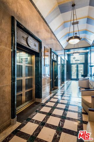 6253 HOLLYWOOD Boulevard 1201, Los Angeles, CA 90028