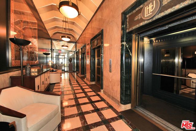 6253 HOLLYWOOD Boulevard 1201, Los Angeles, CA 90028