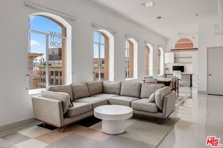 6253 HOLLYWOOD Boulevard 1201, Los Angeles, CA 90028