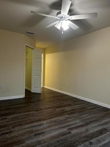 2020 Inglewood Circle, Labelle, FL 33935