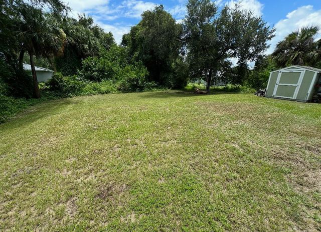 2020 Inglewood Circle, Labelle, FL 33935