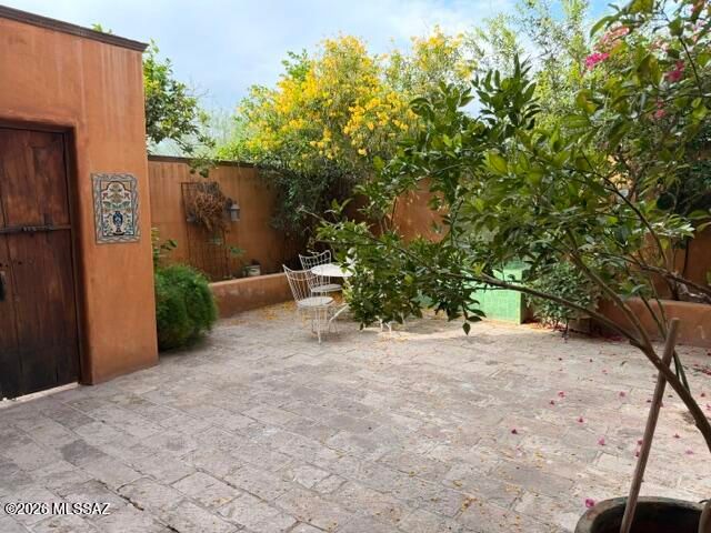 181 S Avenida Del Sembrador, Tucson, AZ 85745