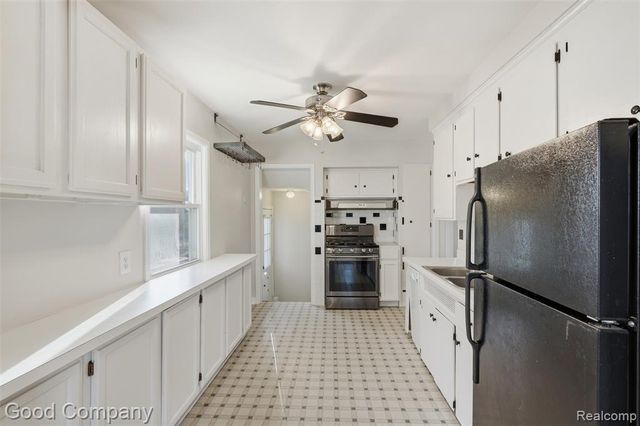 3343 Ellwood Avenue, Royal Oak, MI 48073