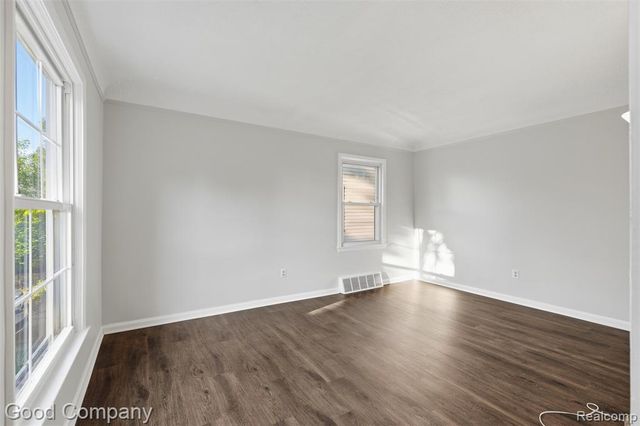 3343 Ellwood Avenue, Royal Oak, MI 48073