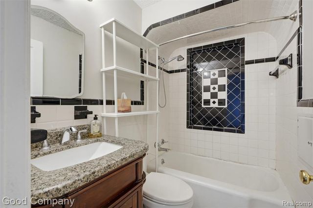 3343 Ellwood Avenue, Royal Oak, MI 48073