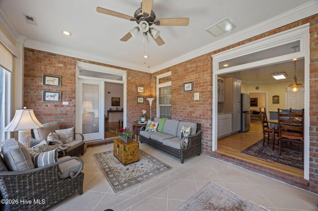 102 Pinehurst Drive, New Bern, NC 28562