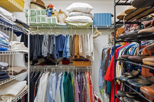 102 Pinehurst Drive, New Bern, NC 28562