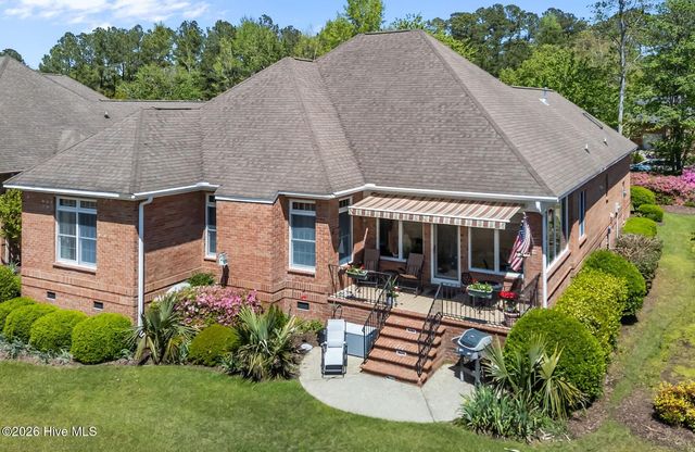 102 Pinehurst Drive, New Bern, NC 28562