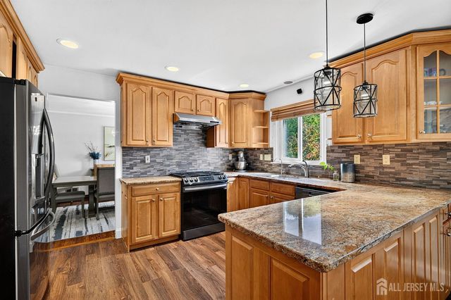 3 Shady Lane, East Brunswick, NJ 08816