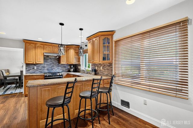 3 Shady Lane, East Brunswick, NJ 08816