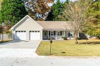 910 Burning Bush Drive, Loganville, GA 30052