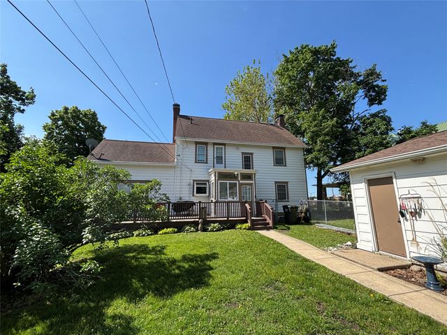 1412 Willis Avenue, Perry, IA 50220