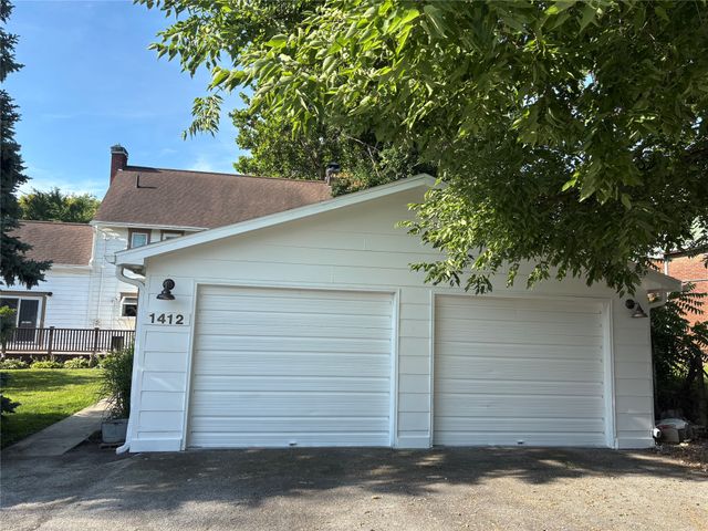 1412 Willis Avenue, Perry, IA 50220