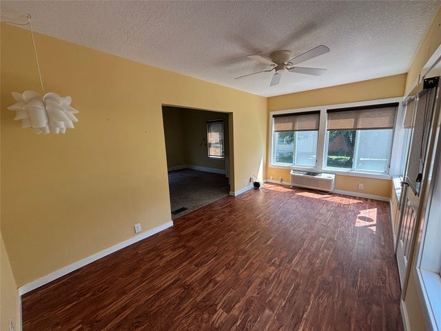 1412 Willis Avenue, Perry, IA 50220