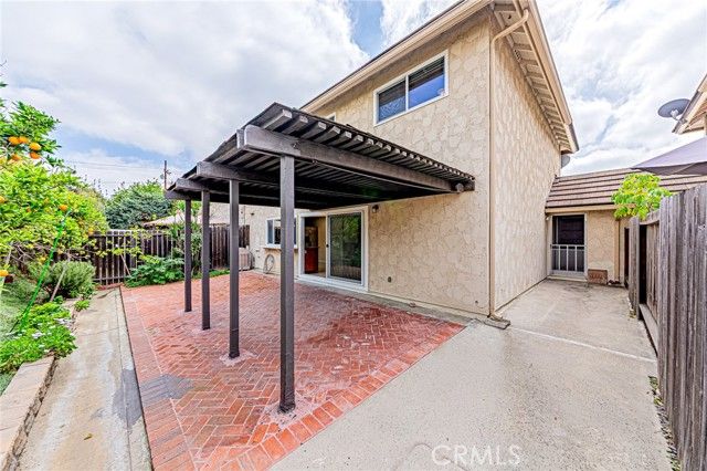 8237 Henshaw, Buena Park, CA 90621