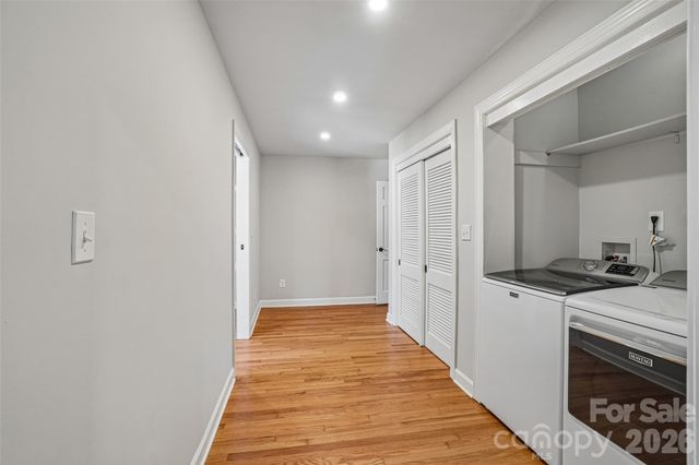 28 Ridgefield Place, Asheville, NC 28803