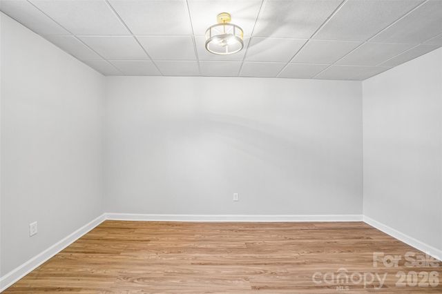 28 Ridgefield Place, Asheville, NC 28803