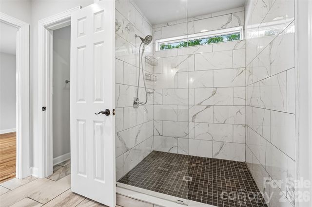 28 Ridgefield Place, Asheville, NC 28803
