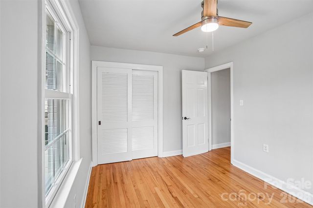 28 Ridgefield Place, Asheville, NC 28803