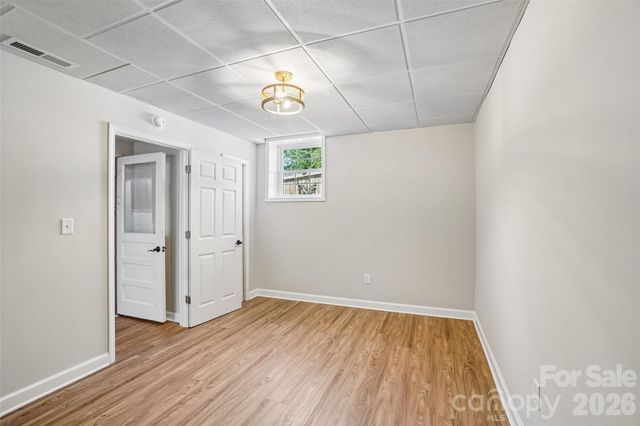 28 Ridgefield Place, Asheville, NC 28803