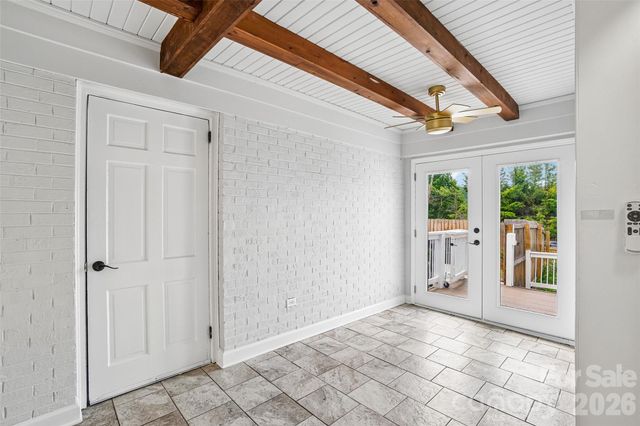 28 Ridgefield Place, Asheville, NC 28803