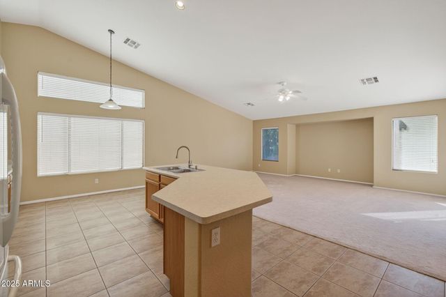 8611 W ALEX Avenue, Peoria, AZ 85382