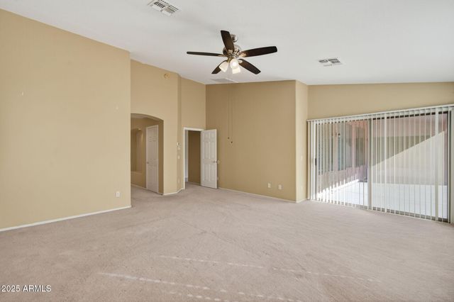 8611 W ALEX Avenue, Peoria, AZ 85382