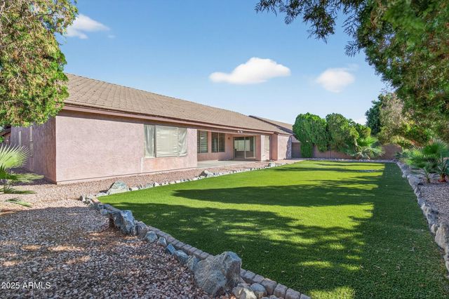 8611 W ALEX Avenue, Peoria, AZ 85382