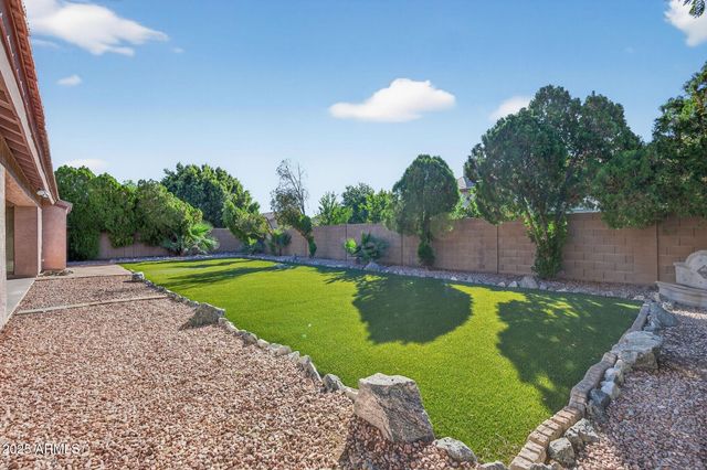 8611 W ALEX Avenue, Peoria, AZ 85382