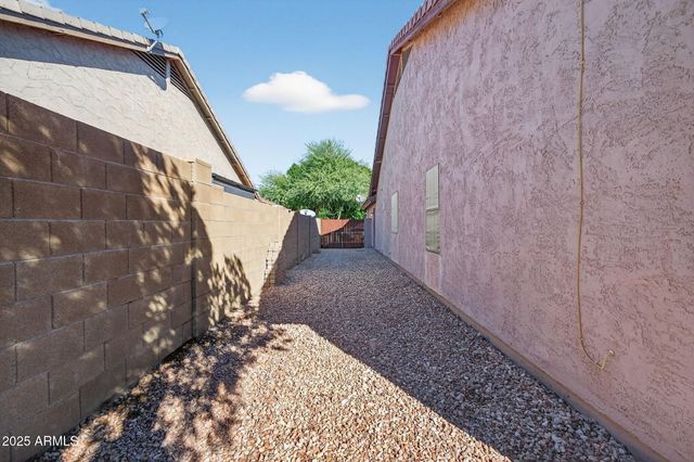 8611 W ALEX Avenue, Peoria, AZ 85382