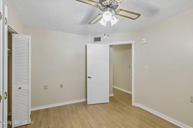 1071 EDGEWOOD Avenue S 105, Jacksonville, FL 32205